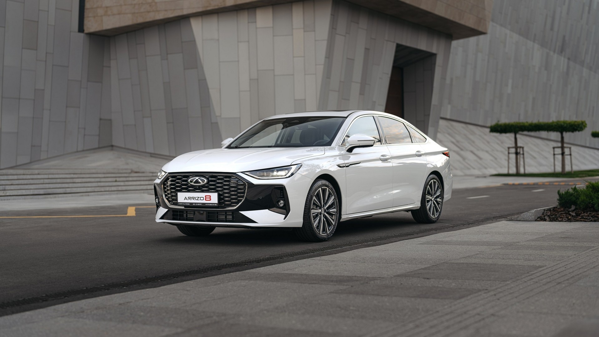Chery Arrizo 8, Батыл мінез